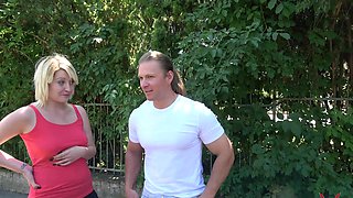 Big-boobed beauty rides her man in a steamy road trip