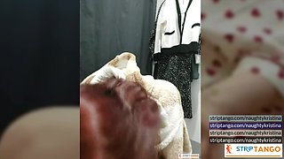 Come join me in my buzzing chatroom