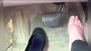 Pedal Play: Fast Speed and Jerk off Instructions with Big Feet, Full Control