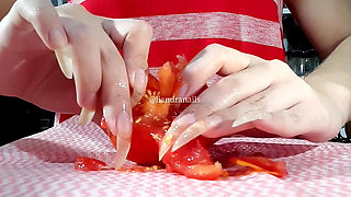 Destroying a Tomato