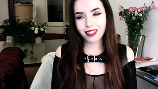 Brunette Solo Webcam Masturbation