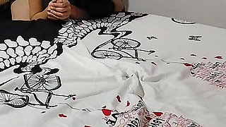 Venezuelan Lady Sells Her Body to Colombian Man for 5 Dollars