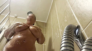 BBW Nude Shower. Soapy Tits & Cunt