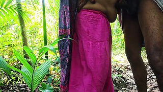 Jungle Sex In Indian Desi Aunty