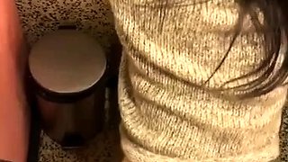 Ellie Leen Sucks And Fucks In Public Washroom Onlyfans