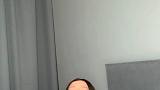 Webcam fun mature brunette with toys cum on cam