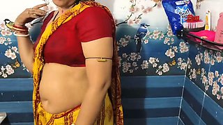 Desi tamil aunty hot romance sex and birthing inside the birth room