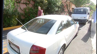 Blonde Babe Seduces Taxi Driver in Steamy Encounter