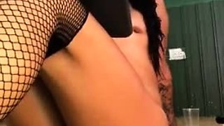 Webcam fun mature brunette with toys cum on cam