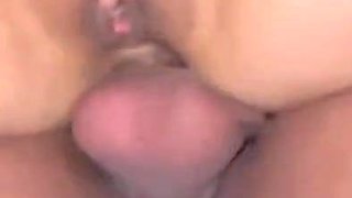 Una tarde tranquila con mi amiga se convierte en sexo - Anal