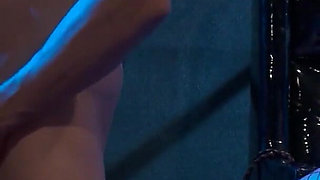 It's Catwoman's Time to Get Some Dick