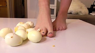 amorela eggs crushing