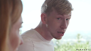 Biphoria Bi Yoga - Scene 2