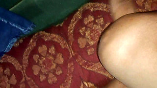 There was no one at home, the wife took advantage of the opportunity, called her boyfriend and quenched her thirst for the baby