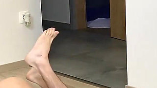 He Is Just a Toy for Her Massive Legs! Crazy Kicks to His Fucking Testicles! - Dave Moon - Jennifer - Bbusting (ballbusting)
