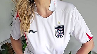 Juvenile british sweetheart solo masturbation