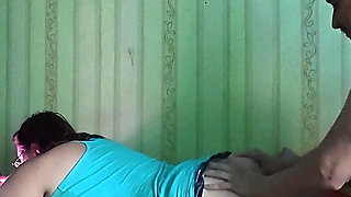 Hairy Vagina Trembles Under a Huge Creampie