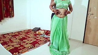 Room owner sexually assaulted Rhea Bhabhi on the pretext of room rate