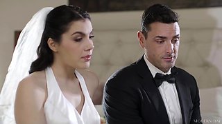 Bride Valentina wanted her asshole pumped so bad, she cheated with a best man