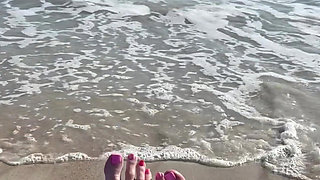 Waves Crashing on Size 16 Feet & Legs