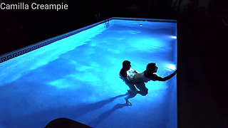 Night Time Fucking and Creampie in the Pool