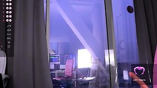 Big boobs russian milf toys her ass on webcam