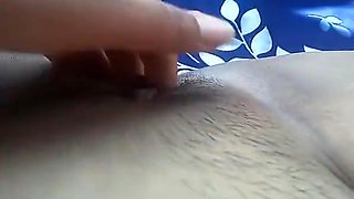 Korean chick Masturbating