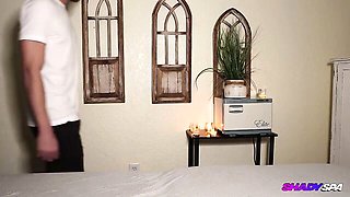 Victoria's tugging xxx