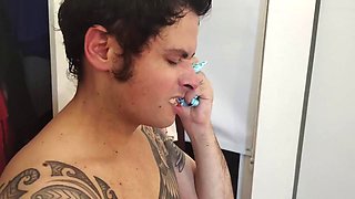 Tiffany Montavanis Panties Sniffed by Stepson