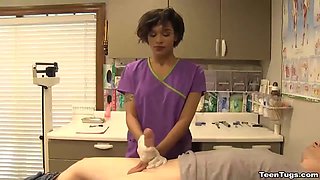 Teen-Sexy nurse cum extraction