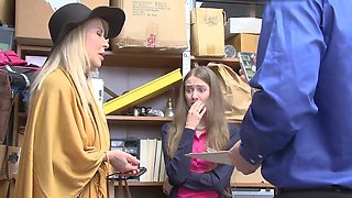 Blowjobs galore in a wild FFM threesome with Erica and Samantha on top of their man Mike