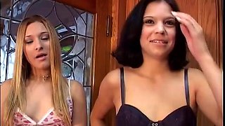 Two college girls fucked in a threesome