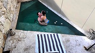 Real naked amateurs outdoor beach play