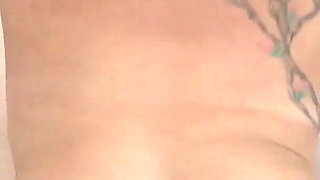 Facial Cream for Sexy GILF Skyler Squirt
