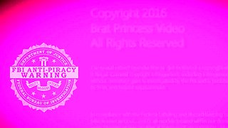 Massage lesbian amateur fingered by lesbian masseuse