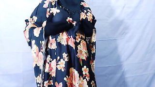 Beautiful Housewife Sex And Dirty Talk Indian - Clear Hindi Audio