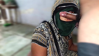 My elder sister-in-law is sucking my cock, my ass also wants to die