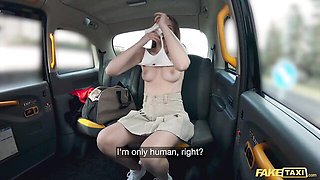 Rocking Una Fairy at pick up porn