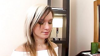Promiscuous chickfriend's russian clip