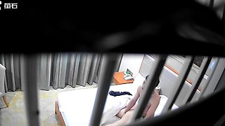 Hot amateur hidden cam