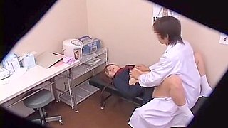 Lustful bun fucked by japanese doctor in kinky video