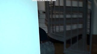 Amateur Foot Fetish Girlfriend Sucks and gives a Footjob