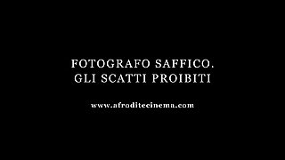 Sapphic Photographer