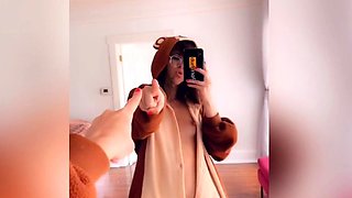 Amateur Teen Dances and Teases Solo on cam