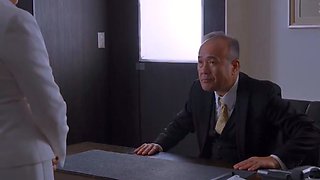 Married Secretary, Sweat And Kissing In The CEOâs