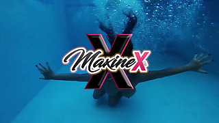 Swallow My Squirt Bitch! Maxine X and Janessa Jordan!