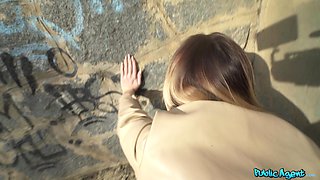 Mia Brown’s MILF Passion with Stunning Curves