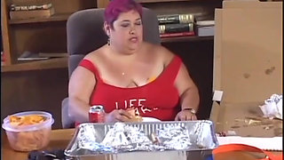 Huge cubby milf on the sexy cock     ( Full original movie.)
