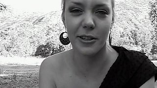 Cute amateur webcam teen girl toying pussy on webcam