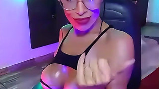 You've Never Seen Anything Like It: Natzinha Morena Naked, Sweaty, and Oiled up.